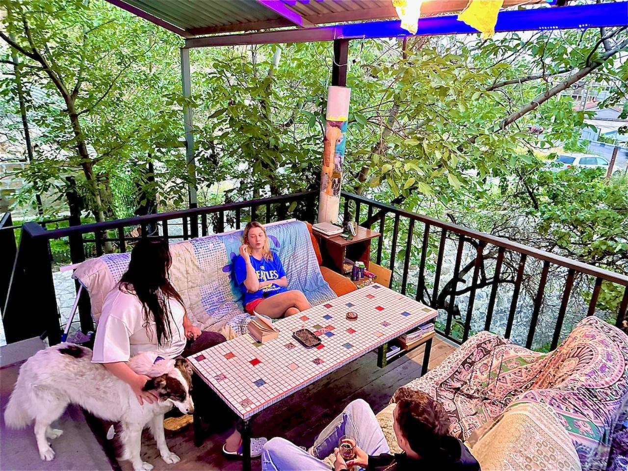 Cosy Studio With Beautiful Garden Jereván Kültér fotó